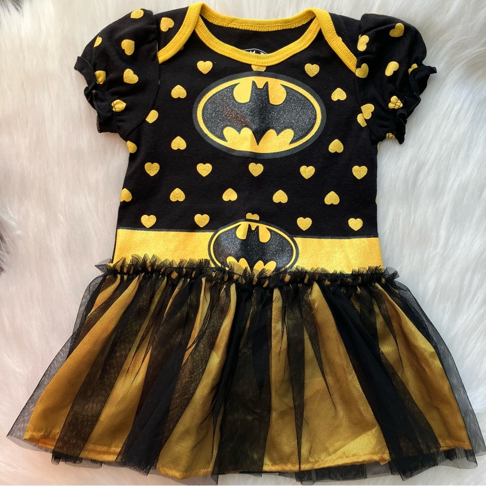 DC Batman Baby Girl One Piece Button Closure Dress Size 6-9Months Black & Yellow